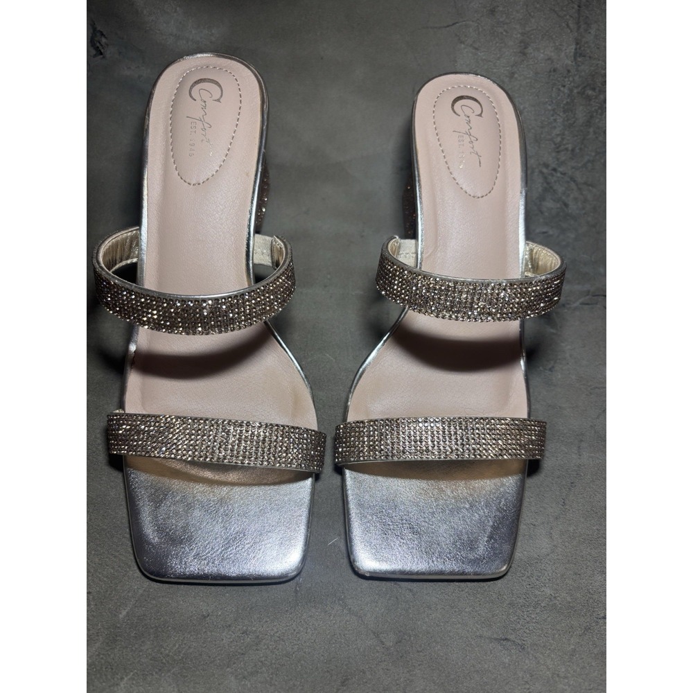 C Comfort Gold Square Toe Heels Size 9